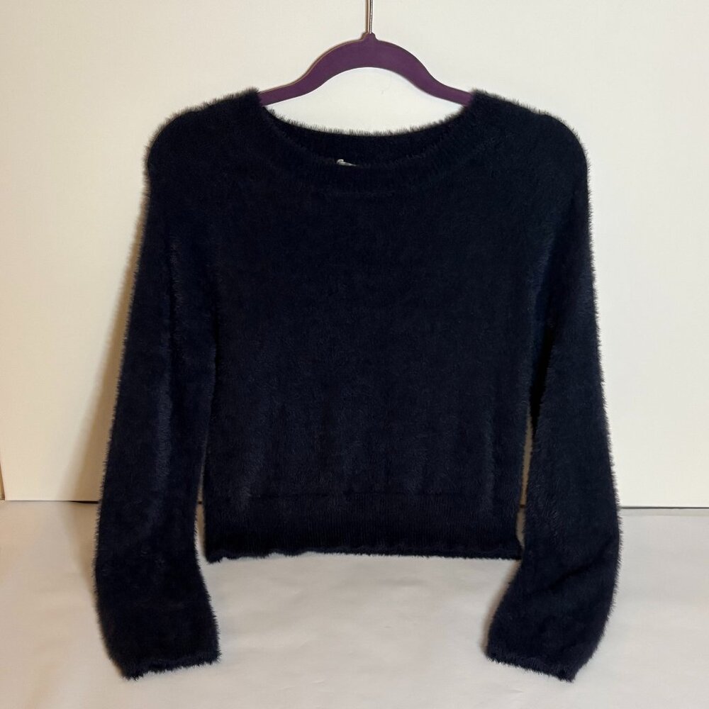 NWT Sadie & Sage Ari Fuzzy Navy Blue Soft Medium Long Sleeve Stretch Fit Sweater